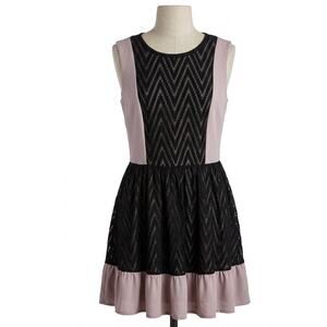 Rachel Roy XS Black Blush Chevron Lace Sleeveless Mini Dress 0